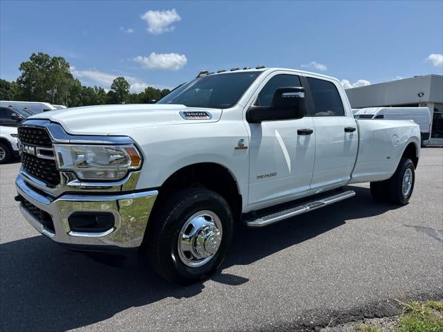 2024 RAM 3500 Big Horn Crew Cab 4x4 8' Box