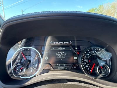 2024 RAM 3500 Laramie Crew Cab 4x4 8' Box