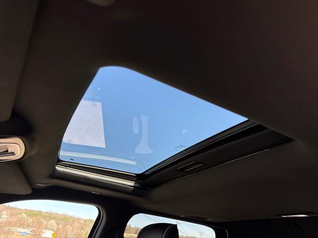 2024 RAM 3500 Laramie Crew Cab 4x4 8' Box