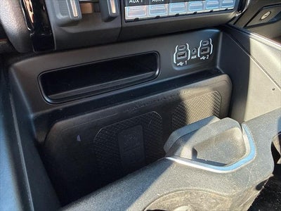 2024 RAM 3500 Laramie Crew Cab 4x4 8' Box