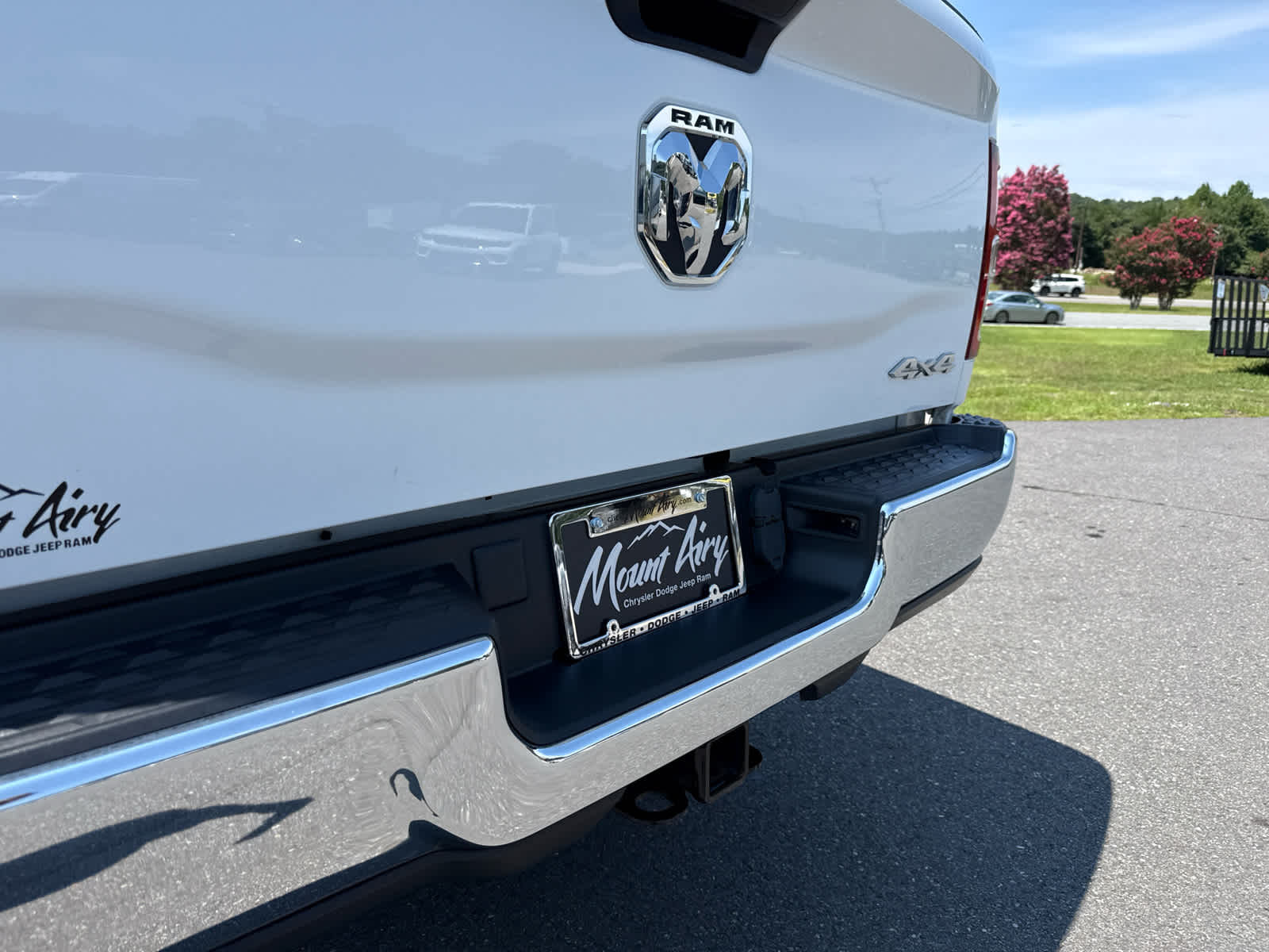 2021 RAM 2500 Tradesman Crew Cab 4x4 6'4' Box