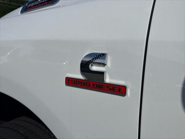2021 RAM 2500 Tradesman Crew Cab 4x4 6'4' Box