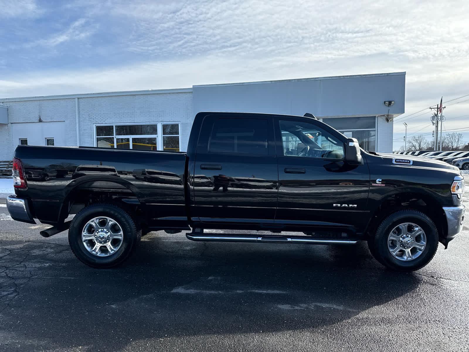 2023 RAM 2500 Big Horn Crew Cab 4x4 6'4' Box