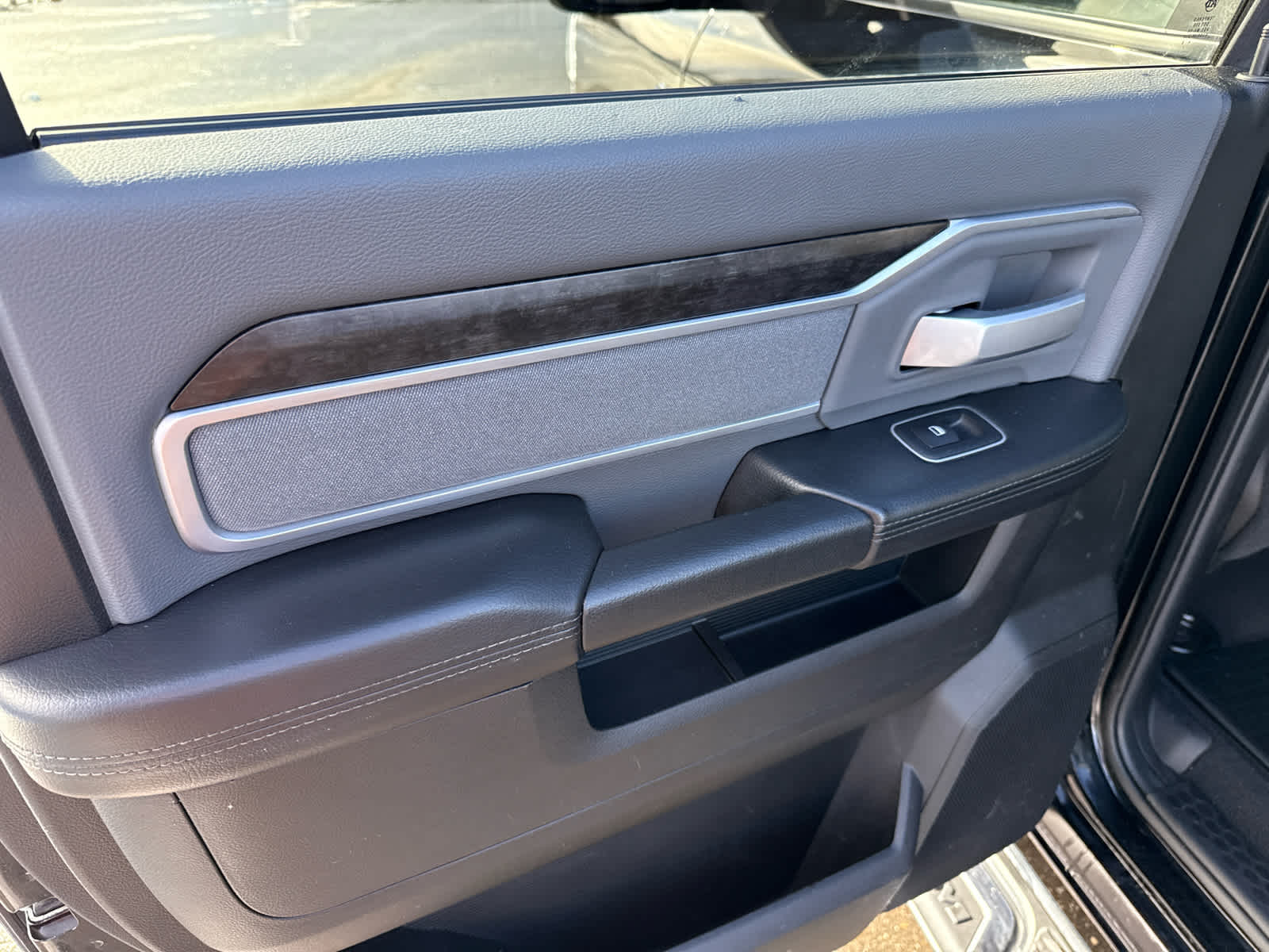 2023 RAM 2500 Big Horn Crew Cab 4x4 6'4' Box