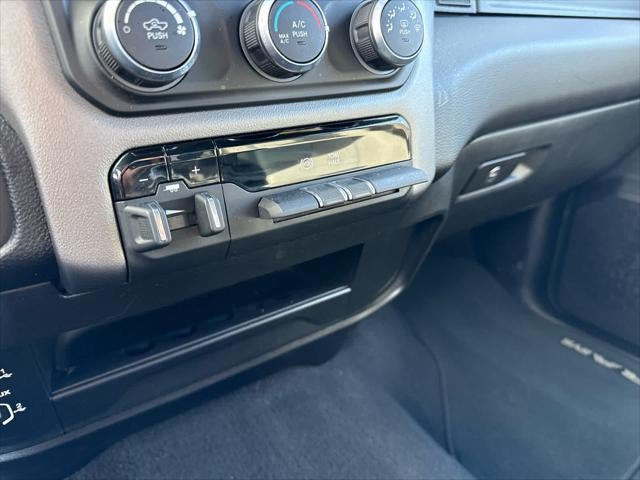 2023 RAM 2500 Big Horn Crew Cab 4x4 6'4' Box