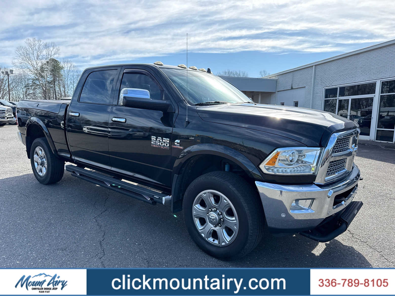 2018 RAM 2500 Laramie Crew Cab 4x4 6'4' Box