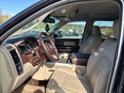 2018 RAM 2500 Laramie Crew Cab 4x4 6'4' Box