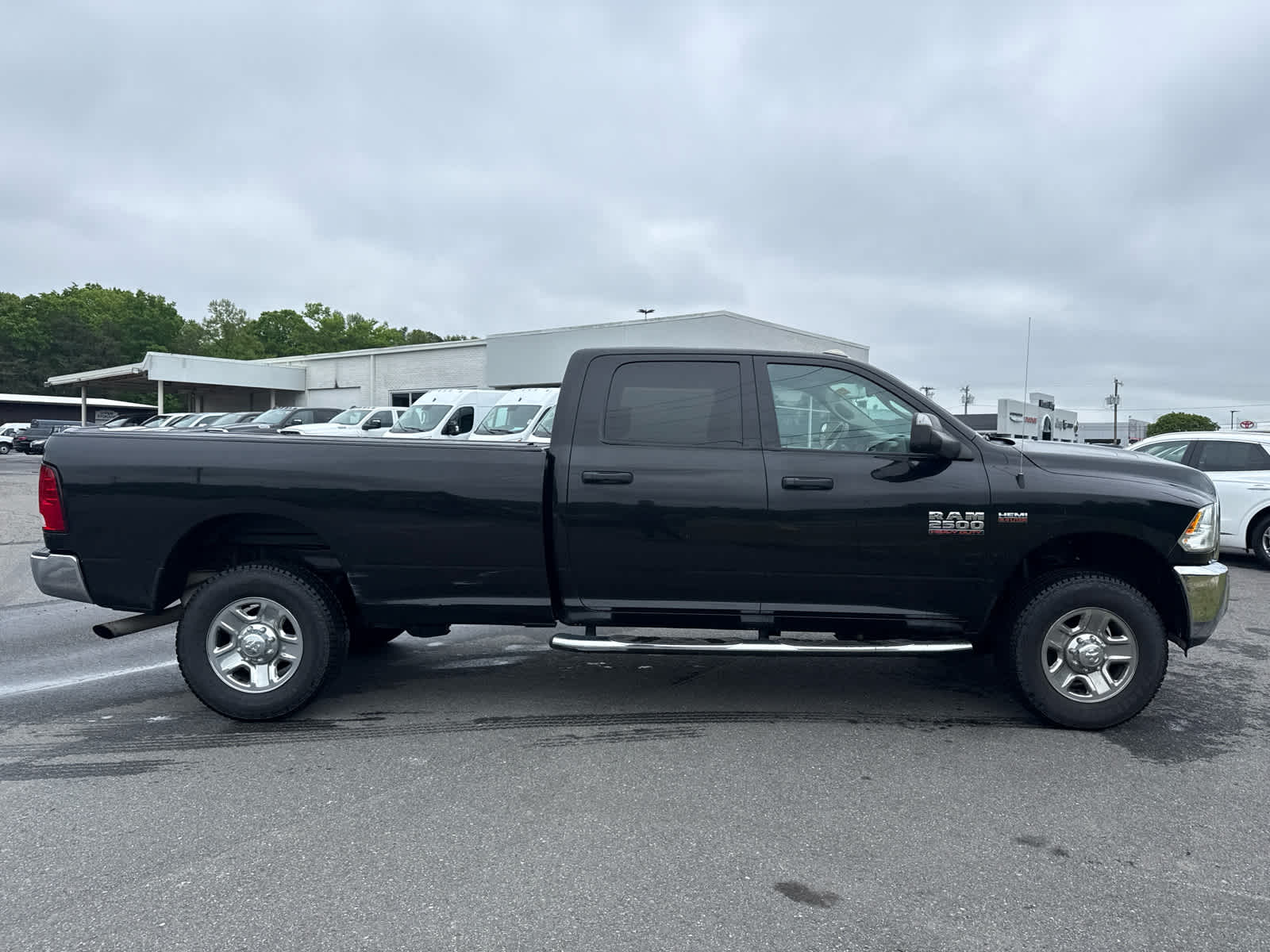 2018 RAM 2500 Tradesman Crew Cab 4x4 8' Box