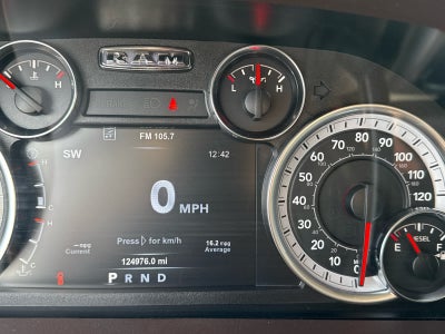 2017 RAM 2500 Laramie Mega Cab 4x4 6'4' Box