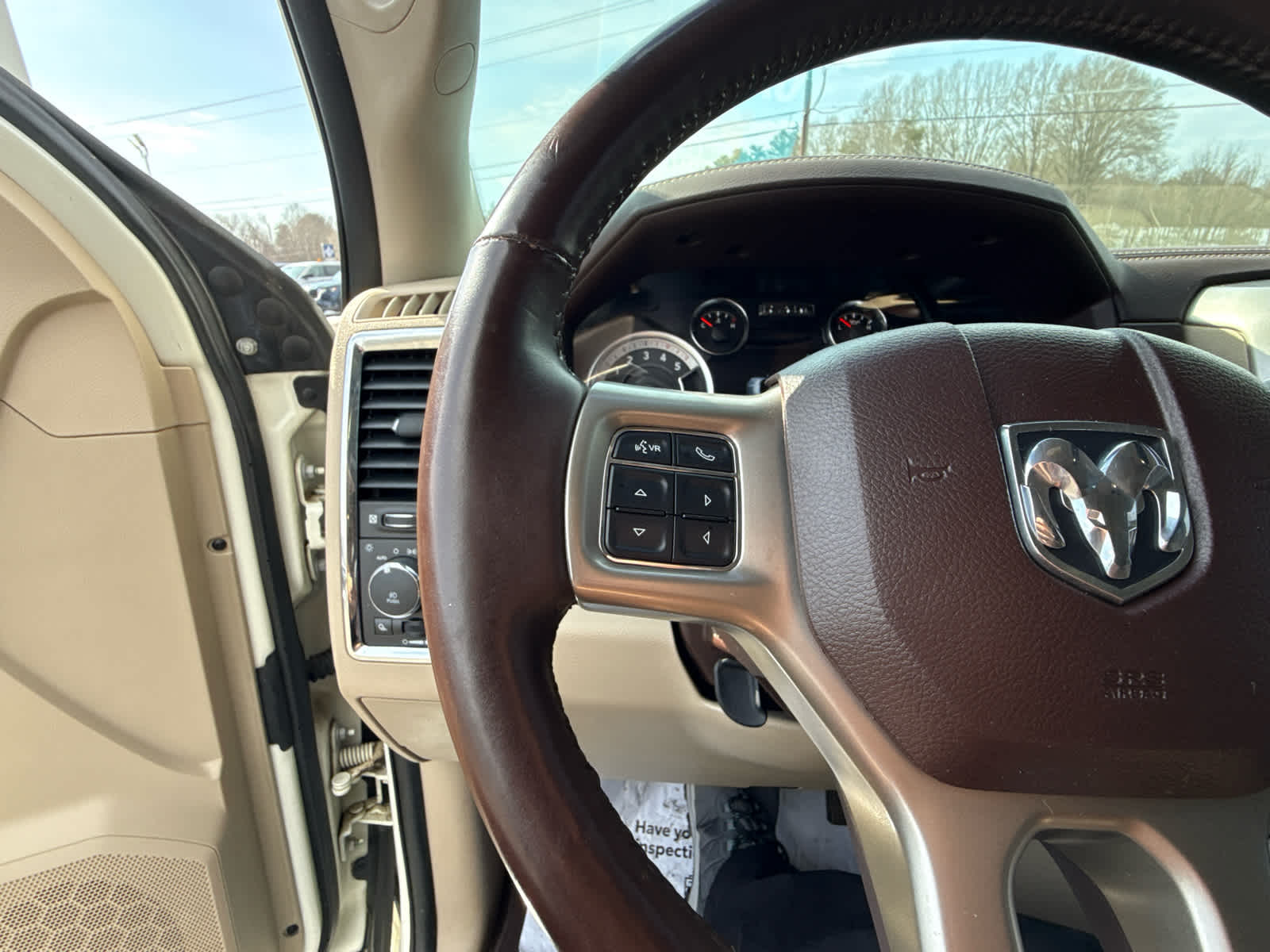 2017 RAM 2500 Laramie Mega Cab 4x4 6'4' Box