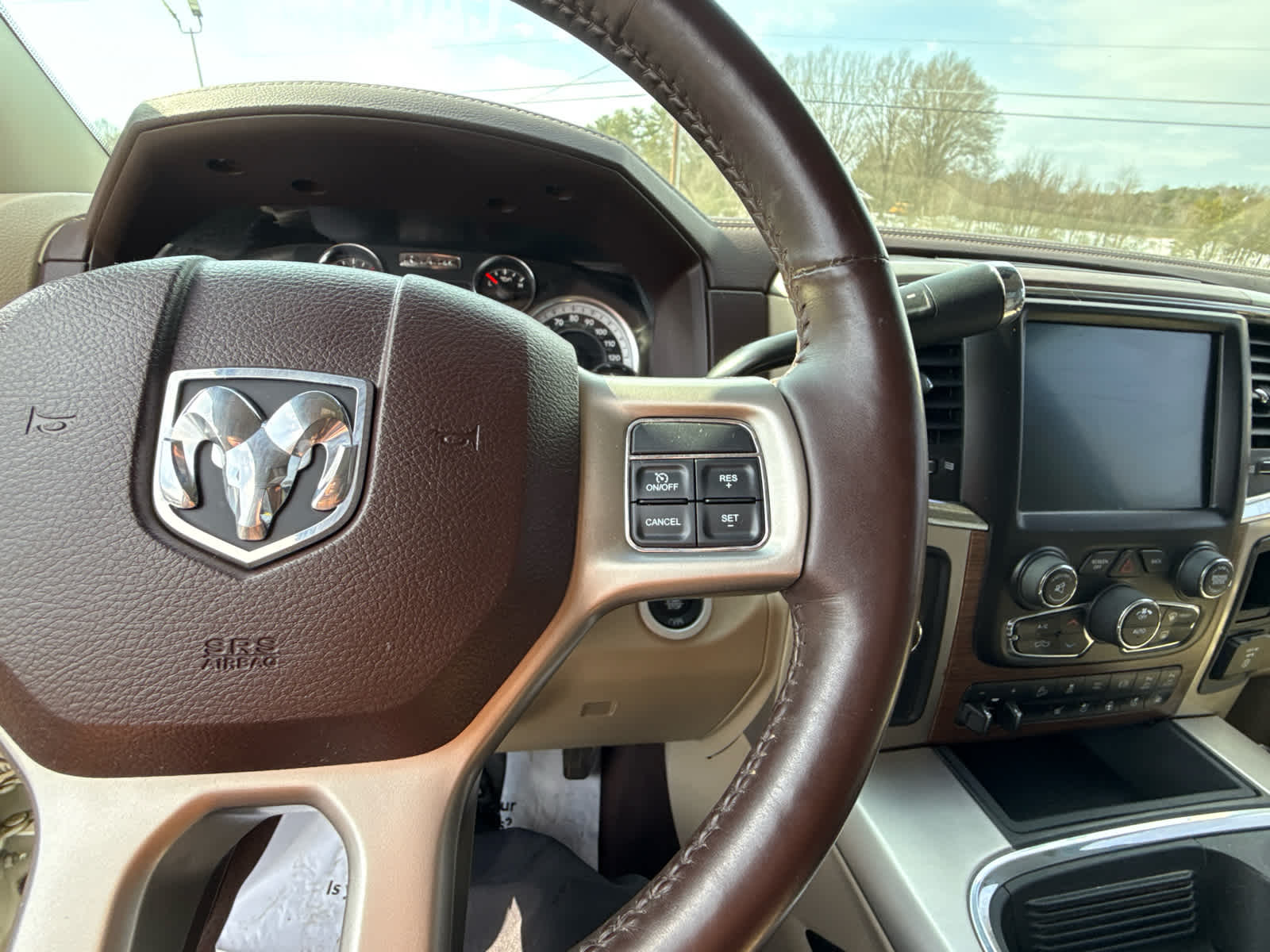 2017 RAM 2500 Laramie Mega Cab 4x4 6'4' Box