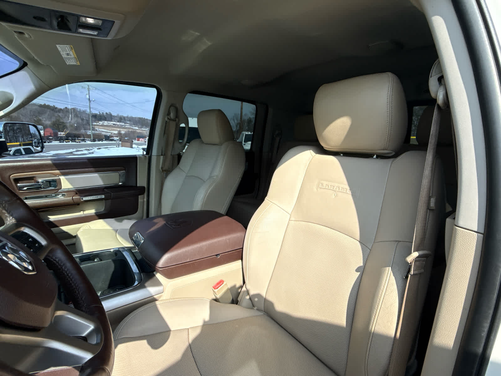 2017 RAM 2500 Laramie Mega Cab 4x4 6'4' Box