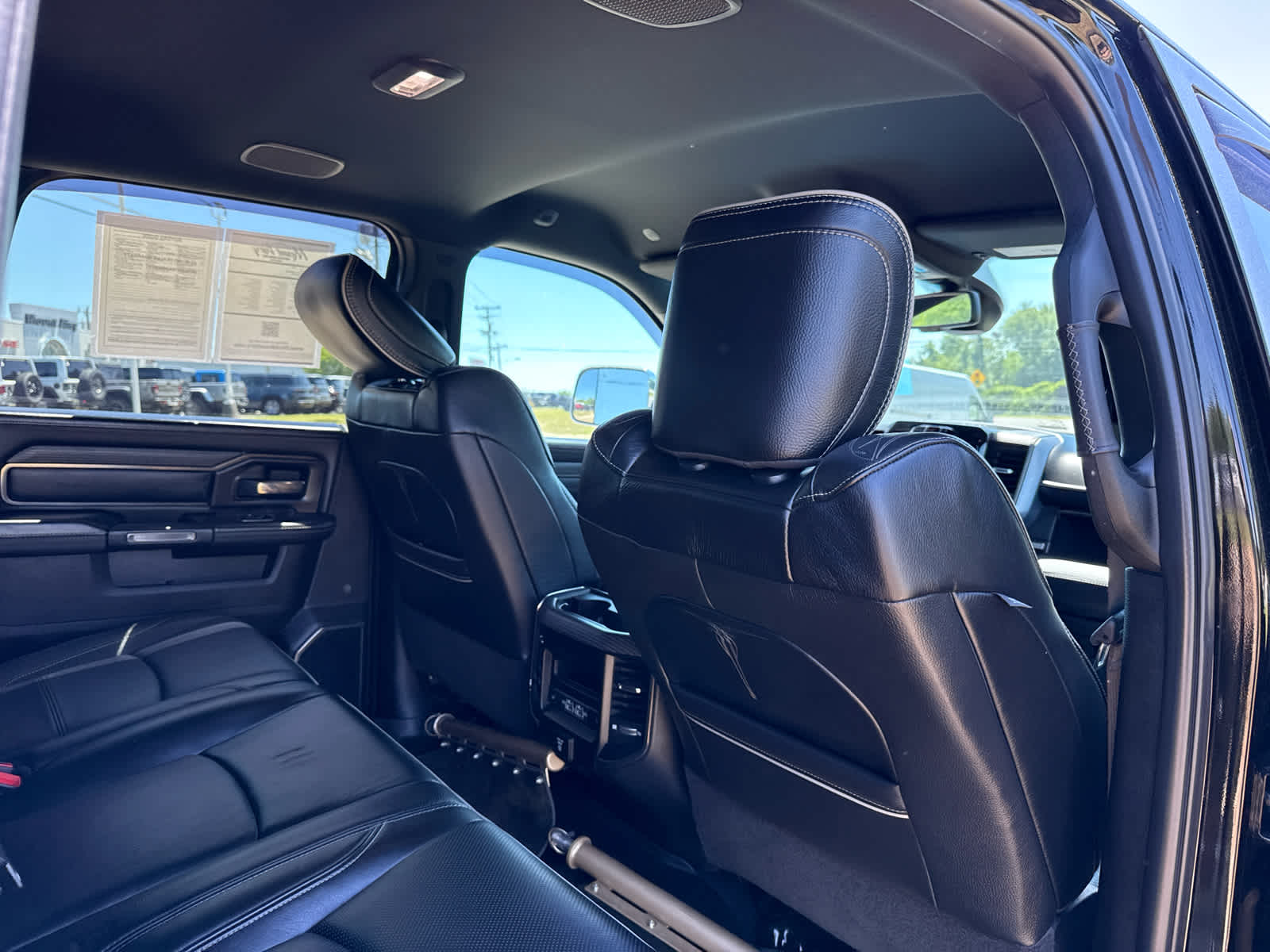 2021 RAM 2500 Limited Mega Cab 4x4 6'4' Box