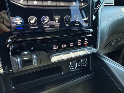 2021 RAM 2500 Limited Mega Cab 4x4 6'4' Box