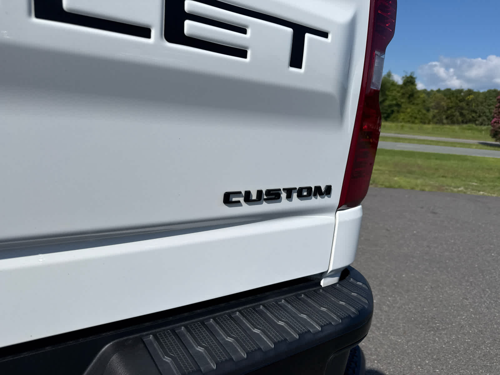 2024 Chevrolet Silverado 1500 4WD Crew Cab Short Bed Custom Trail Boss