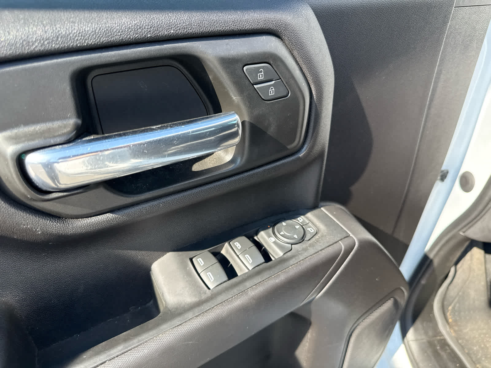 2024 Chevrolet Silverado 1500 4WD Crew Cab Short Bed Custom Trail Boss
