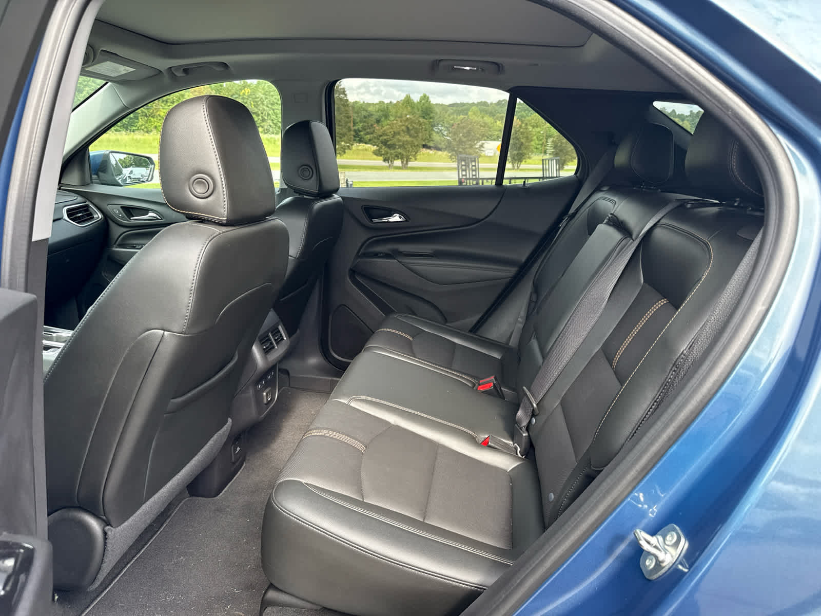 2024 Chevrolet Equinox AWD Premier