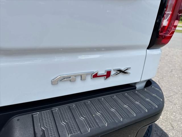 2024 GMC Sierra 1500 4WD Crew Cab Short Box AT4X