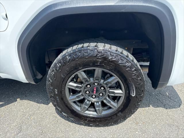 2024 GMC Sierra 1500 4WD Crew Cab Short Box AT4X
