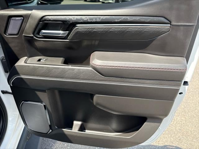 2024 GMC Sierra 1500 4WD Crew Cab Short Box AT4X