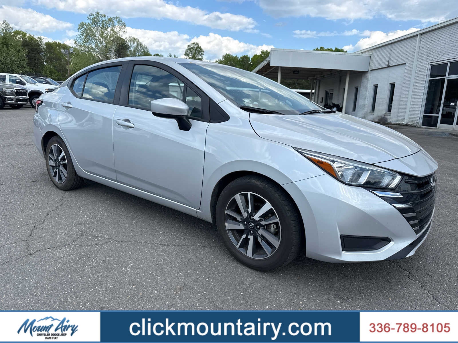 2024 Nissan Versa 1.6 SV