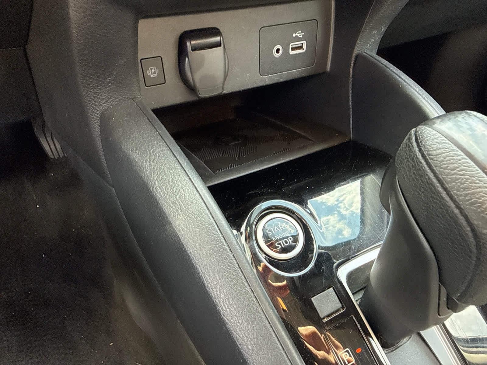 2024 Nissan Versa 1.6 SV