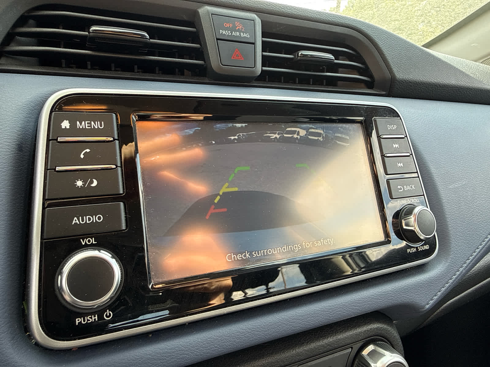 2024 Nissan Versa 1.6 SV