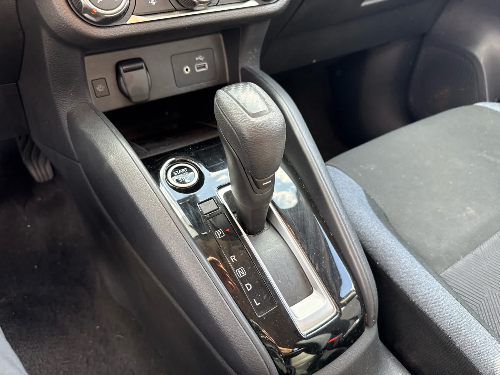 2024 Nissan Versa 1.6 SV