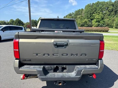 2025 Toyota Tacoma Hybrid TRD Off Road
