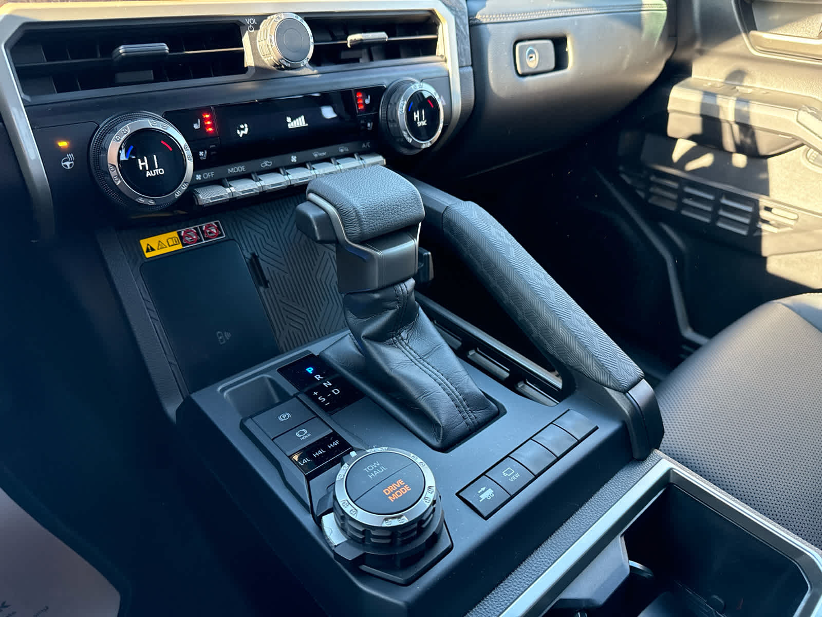 2025 Toyota Tacoma Hybrid Limited