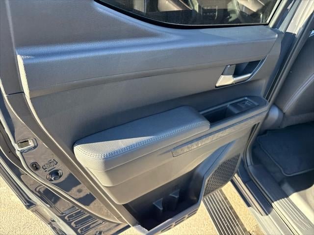 2025 Toyota Tacoma Hybrid Limited