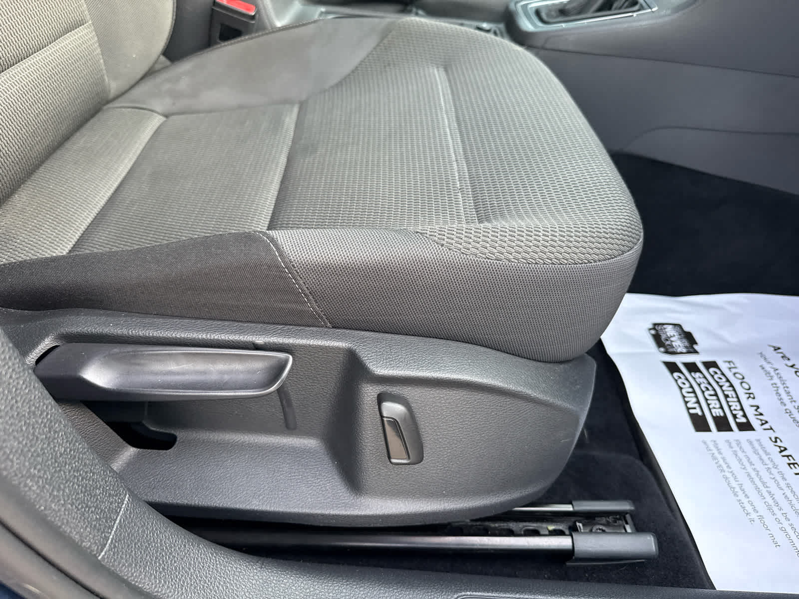 2016 Volkswagen Golf TSI S 4-Door