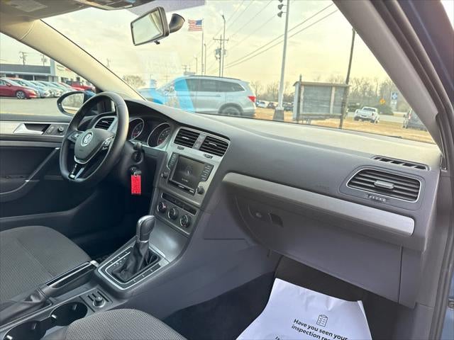 2016 Volkswagen Golf TSI S 4-Door