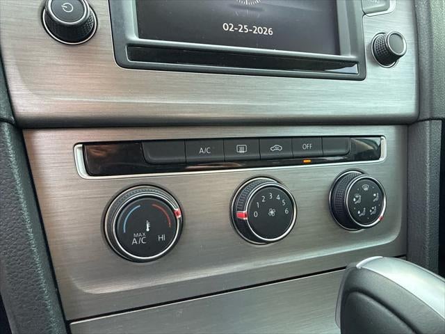 2016 Volkswagen Golf TSI S 4-Door