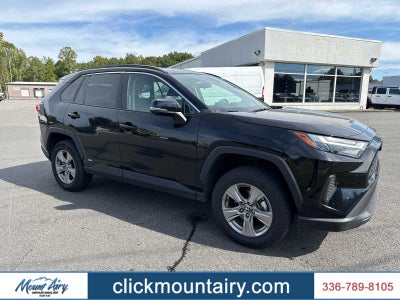 2025 Toyota RAV4 Hybrid XLE