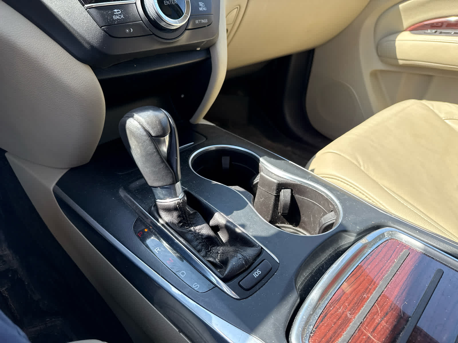 2014 Acura MDX Technology Package