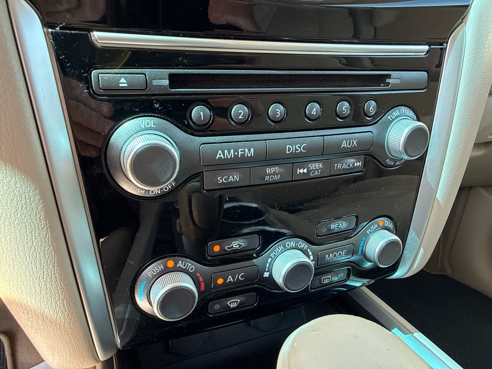 2014 Nissan Pathfinder SV