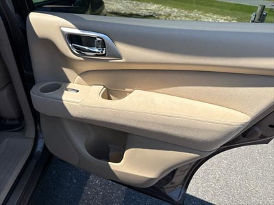 2014 Nissan Pathfinder SV