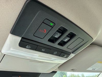 2023 Nissan Pathfinder SL 4WD