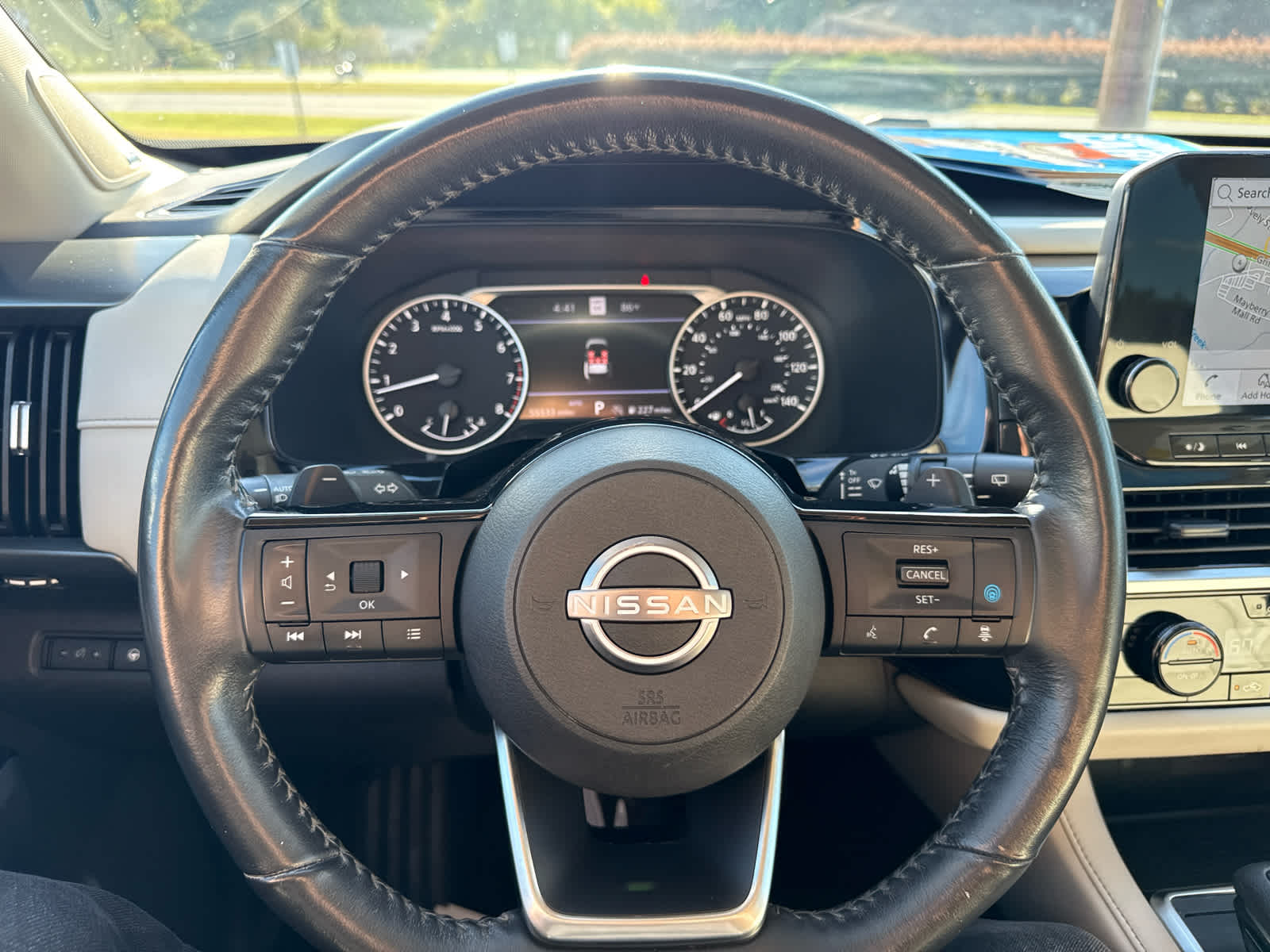 2023 Nissan Pathfinder SL 4WD