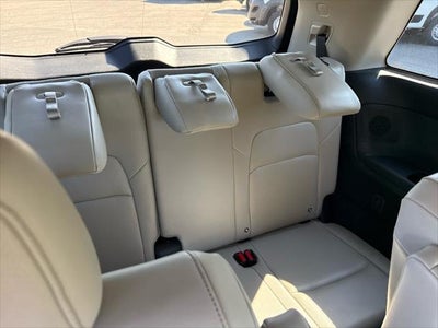 2023 Nissan Pathfinder SL 4WD