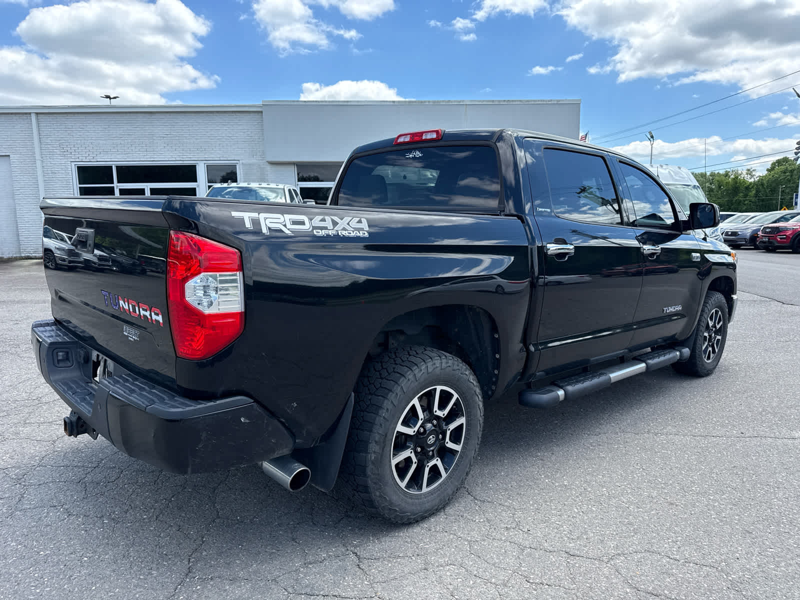 2016 Toyota Tundra LTD