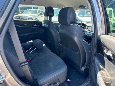 2016 Kia Sorento 2.4L LX