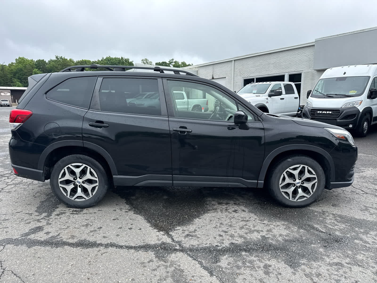 2022 Subaru Forester Premium
