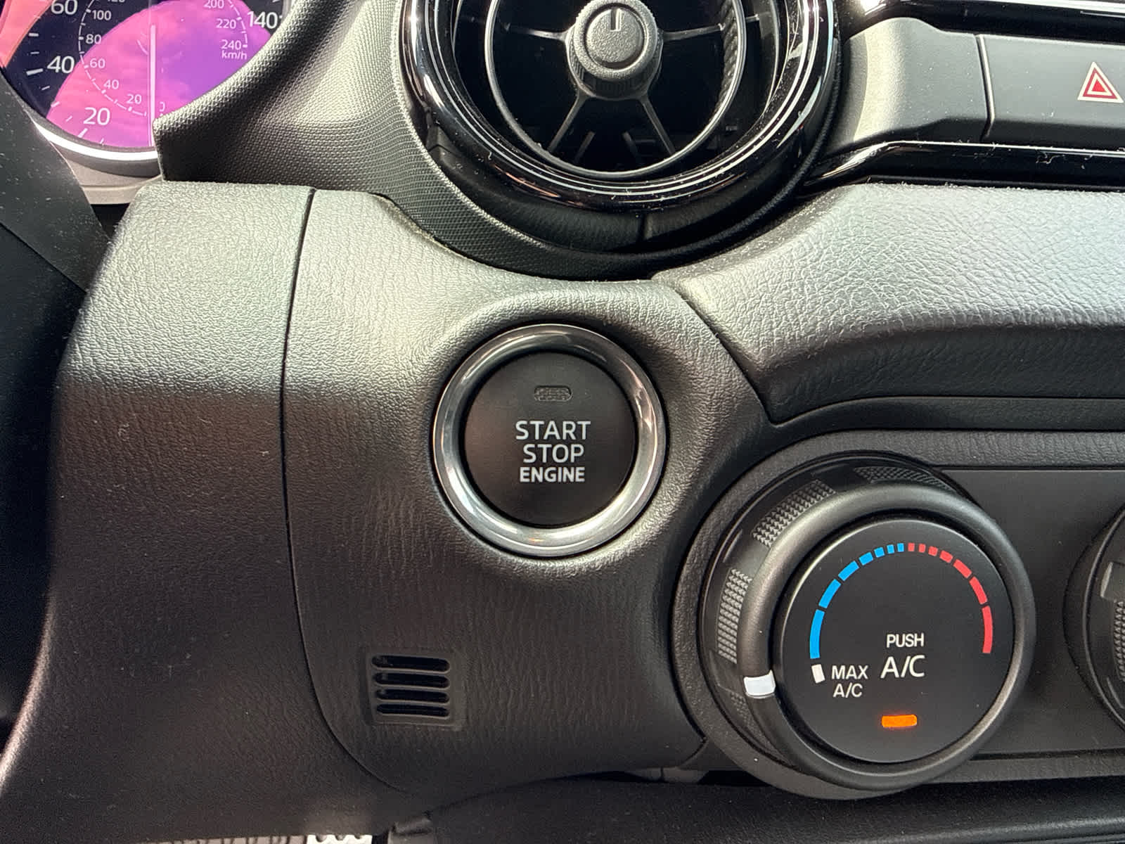 2026 Mazda Mazda MX-5 Miata Club