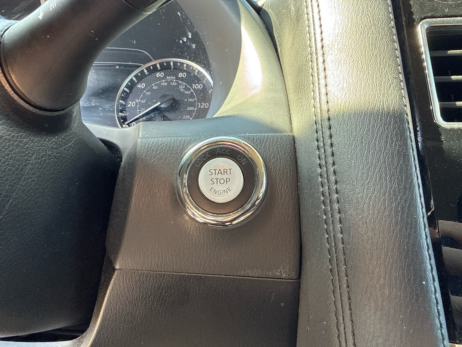 2024 Nissan Armada SL 4WD