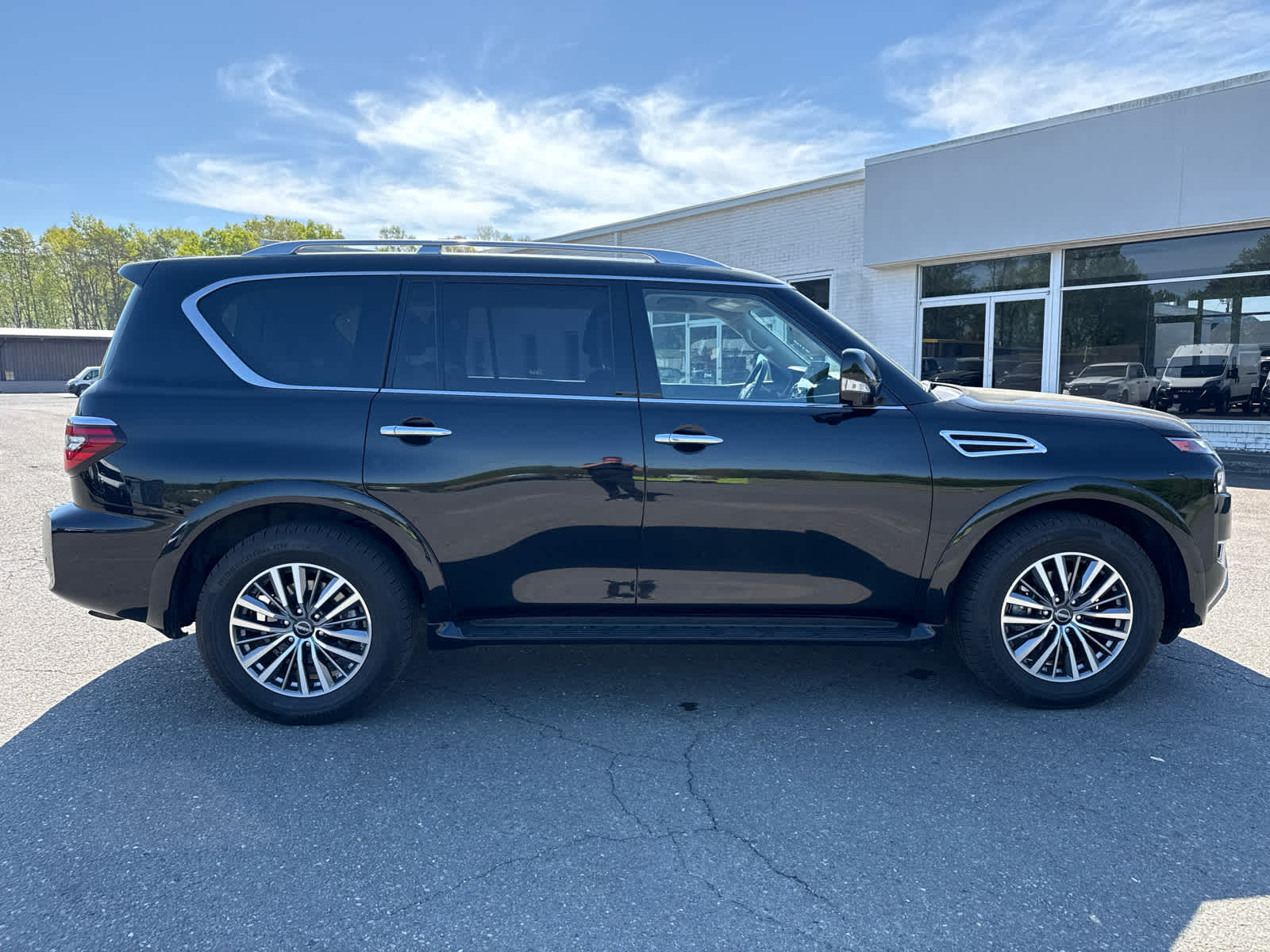 2024 Nissan Armada SL 4WD