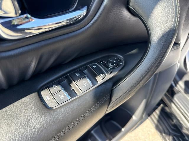 2024 Nissan Armada SL 4WD
