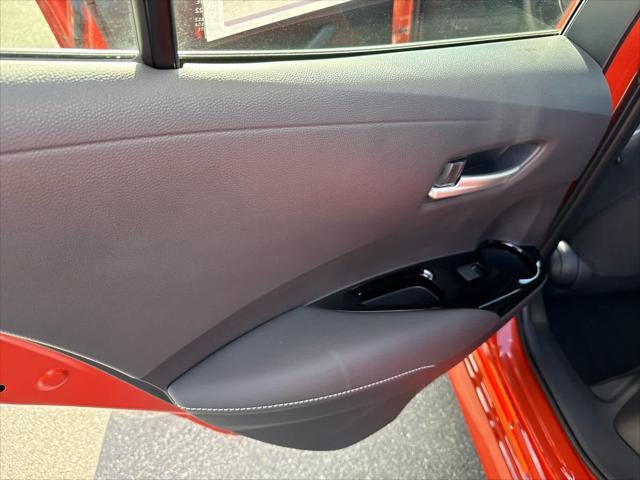 2025 Toyota Corolla Hatchback SE