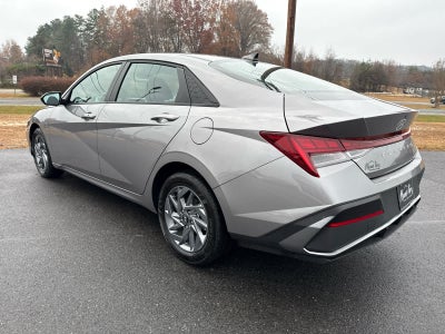 2024 Hyundai Elantra Hybrid Blue
